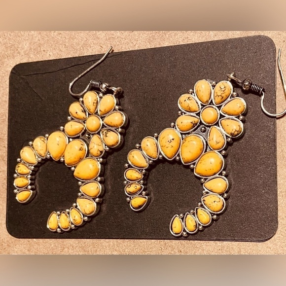 🌻 MOON SQUASH BLOSSOM Yellow Turquoise Dangle Earrings S925 Plated Southwestern - Picture 2 of 10